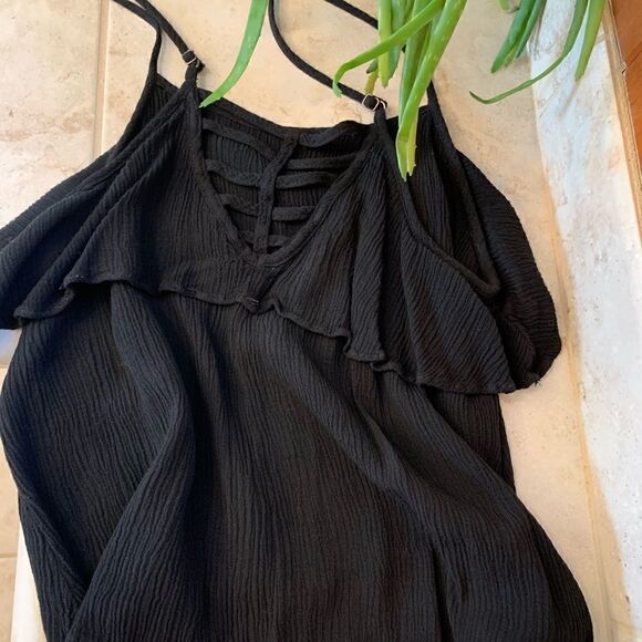 Full tilt black crop top Size Medium - Picture 7 of 8